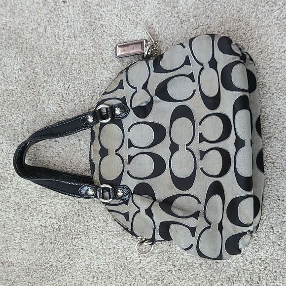 Coach Purse - Picture 3 of 7